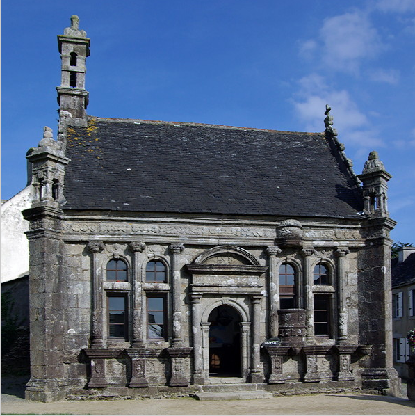 Guimiliau church, ossuary