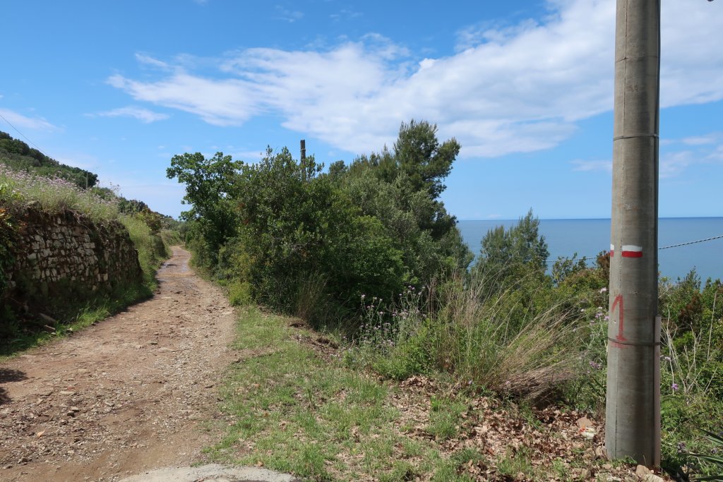 Hike, San Marco to Punta Licosa