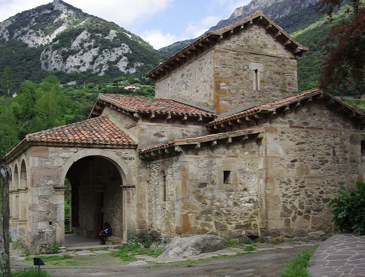 Iglesia Santa Maria de Lebaña