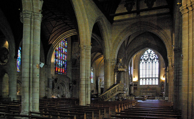 Josselin church