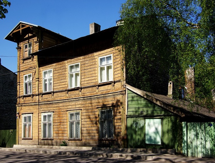 Kadriorg Staff House