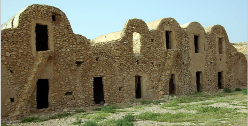 Ksar el Ferich- living quarters above, stores below
