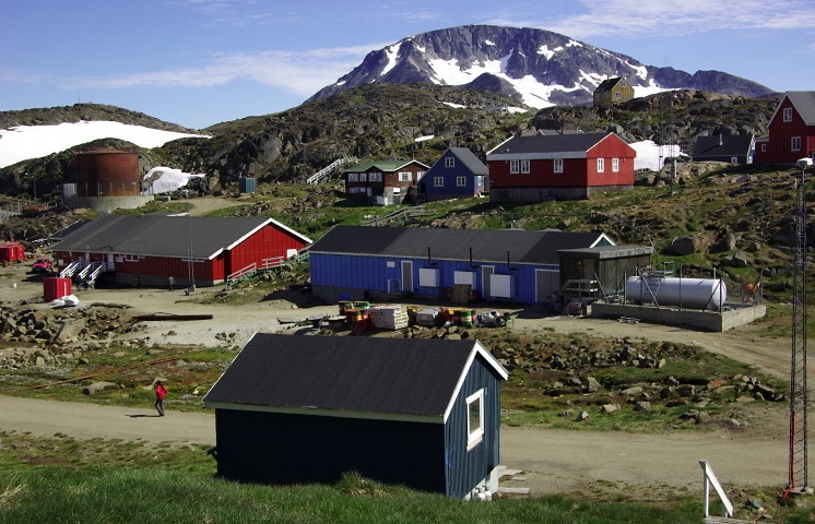 Kulusuk, Houses