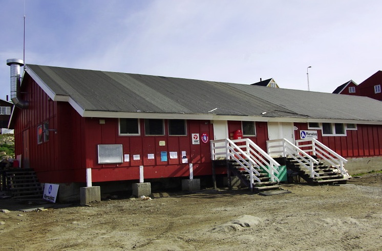 Kulusuk Post Office And Store