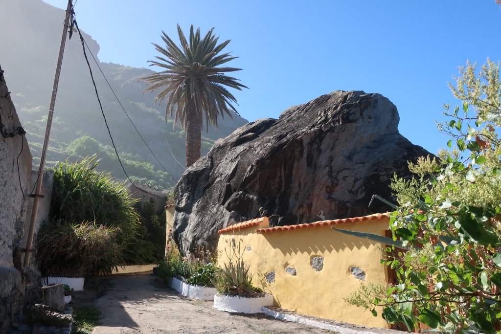 Las Aguas Coastal Path