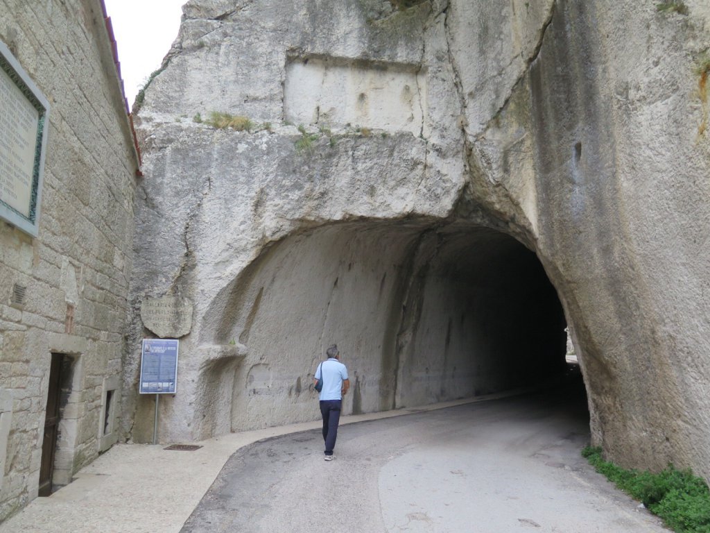 Le Marche - Furlo Gorge