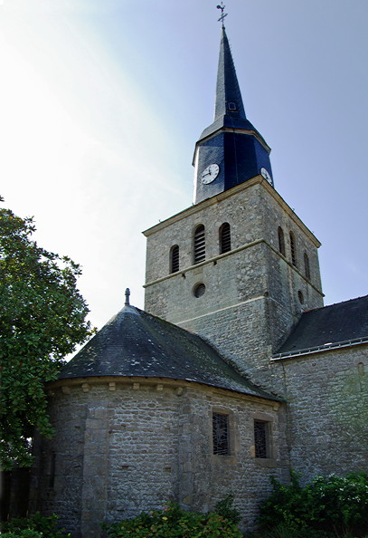 Locmariaquer church