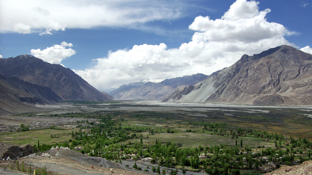 Looking down on Diskit from Maitreya Buddha, Diskit