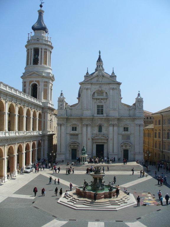 Loreto Piazza della Madonna