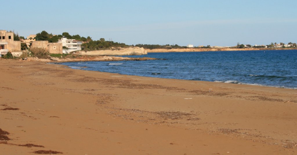 marina d noto beach.jpg