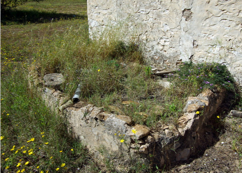 Menzel, Djerba - remains of toilet