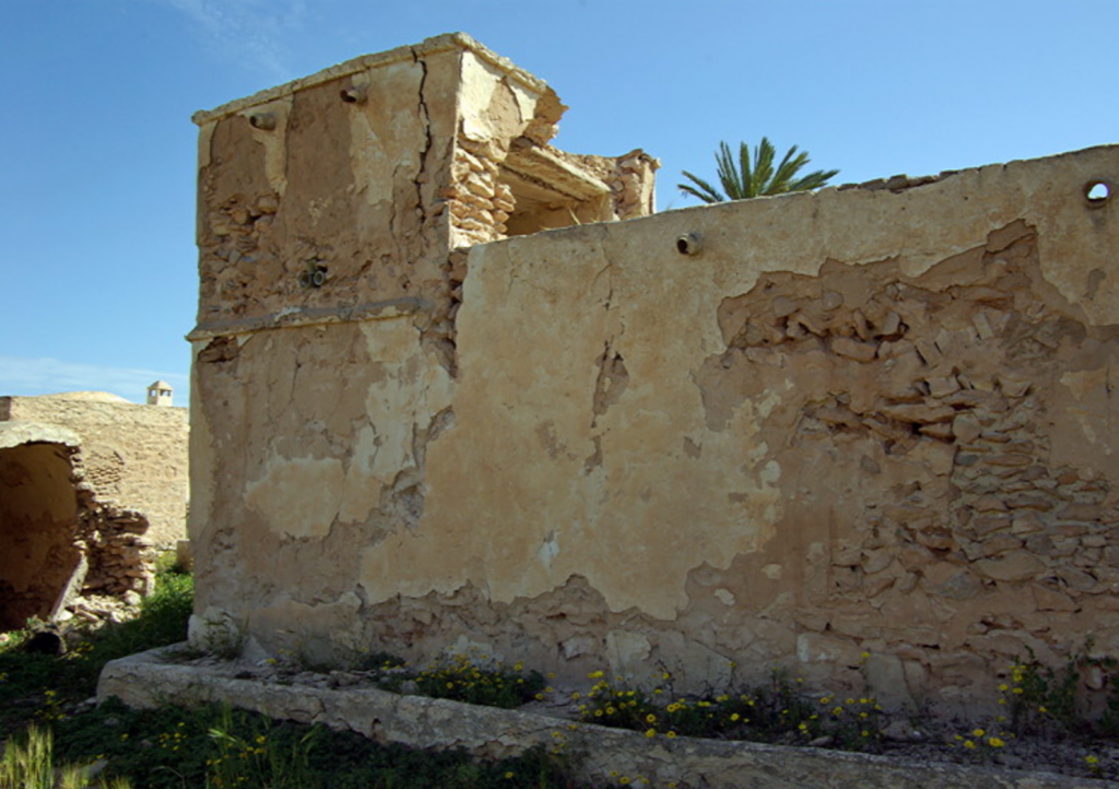 Menzel - rainwater collected from the roof feedsinto a cistern