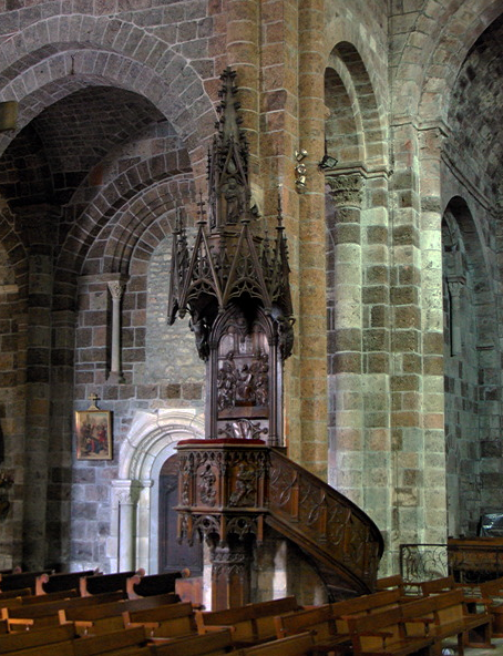 Monastier-sur-Gazeille, Abbey of St Théofrède - pulpit