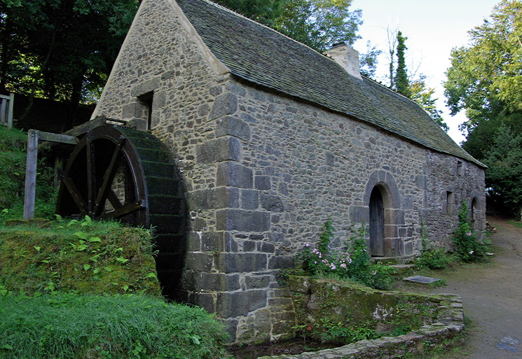 Moulins de Kerouat 1612 mill building