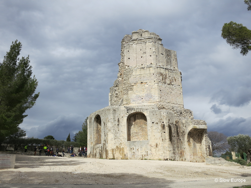 Nimes