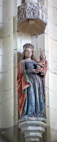 Palluau-sur-Indre, Église Saint-Sulpice - Vierge à la Colombe.png