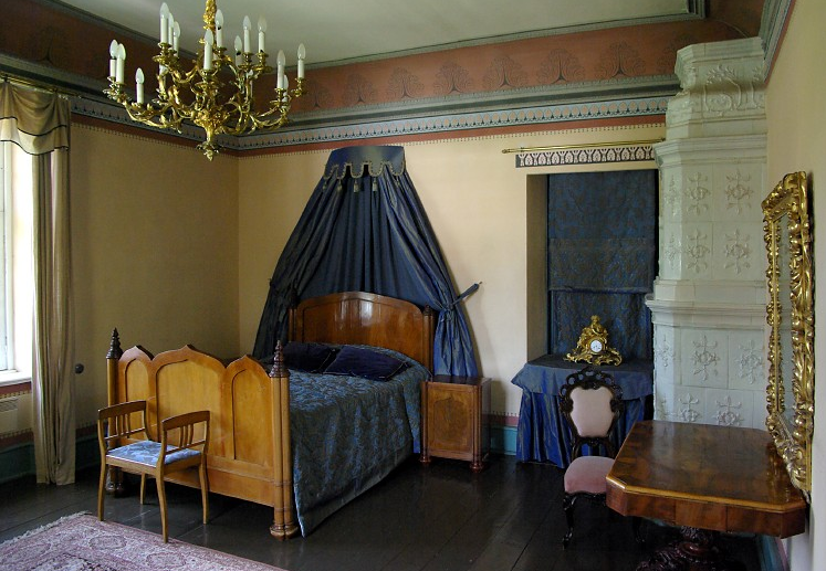 Palmse Manor Bedroom