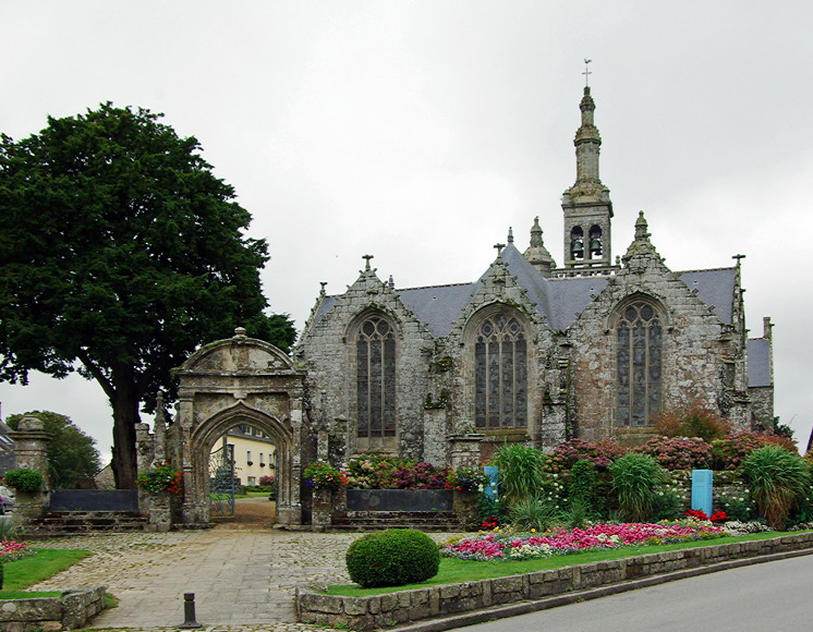 Plogonnec Church