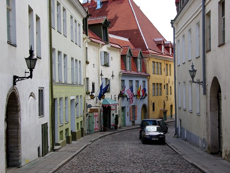 Pühavaimu - The Street From Pikk To Vene