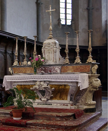 Rieux-Volvestre, Cathédrale Sante-Marie  - altar in the choir