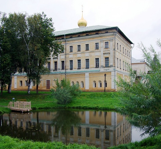 Rostov Veliky Kremlin, Metropolitan's Palace
