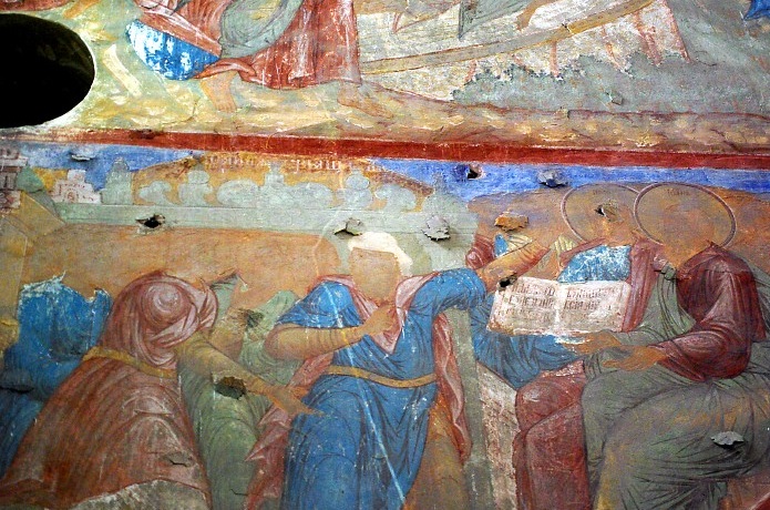 Rostov Veliky Kremlin, St John the Divine - damage to frescoes