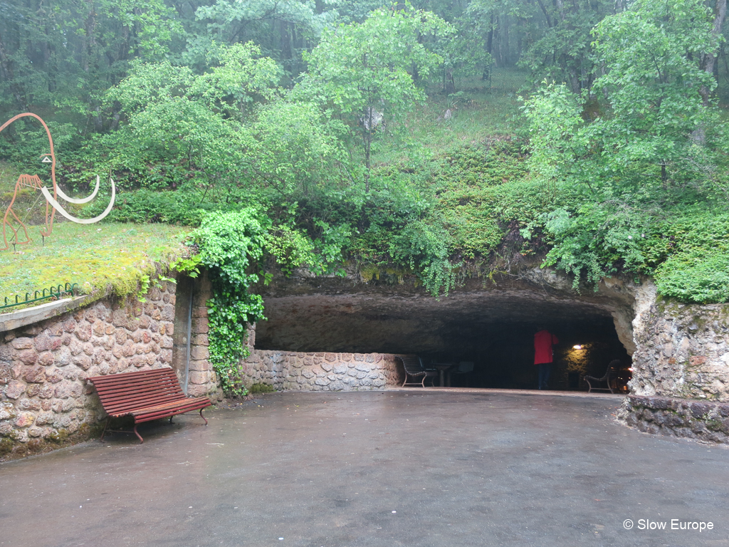 Rouffignac Cave