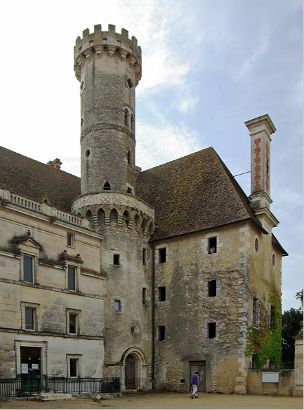 Saint Savin - Bishop's Palace.png