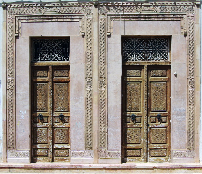 Sfax, doorways on Rue de la Kasbah