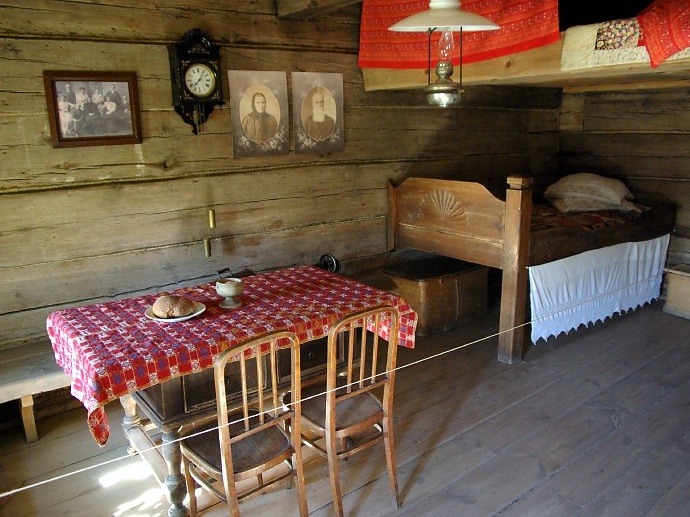 Suzdal Museum of Wooden Architecture and Everyday Life of Peasants - living area