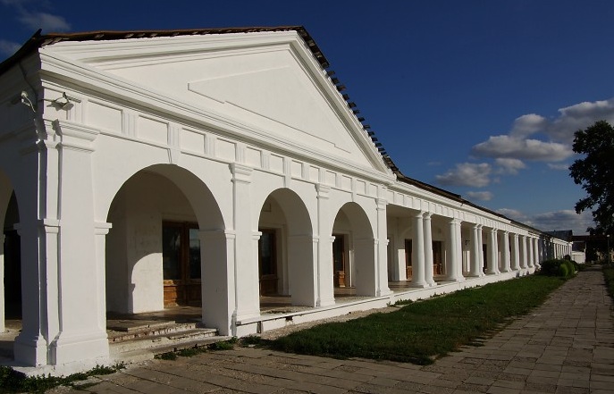 Suzdal Trading Arches