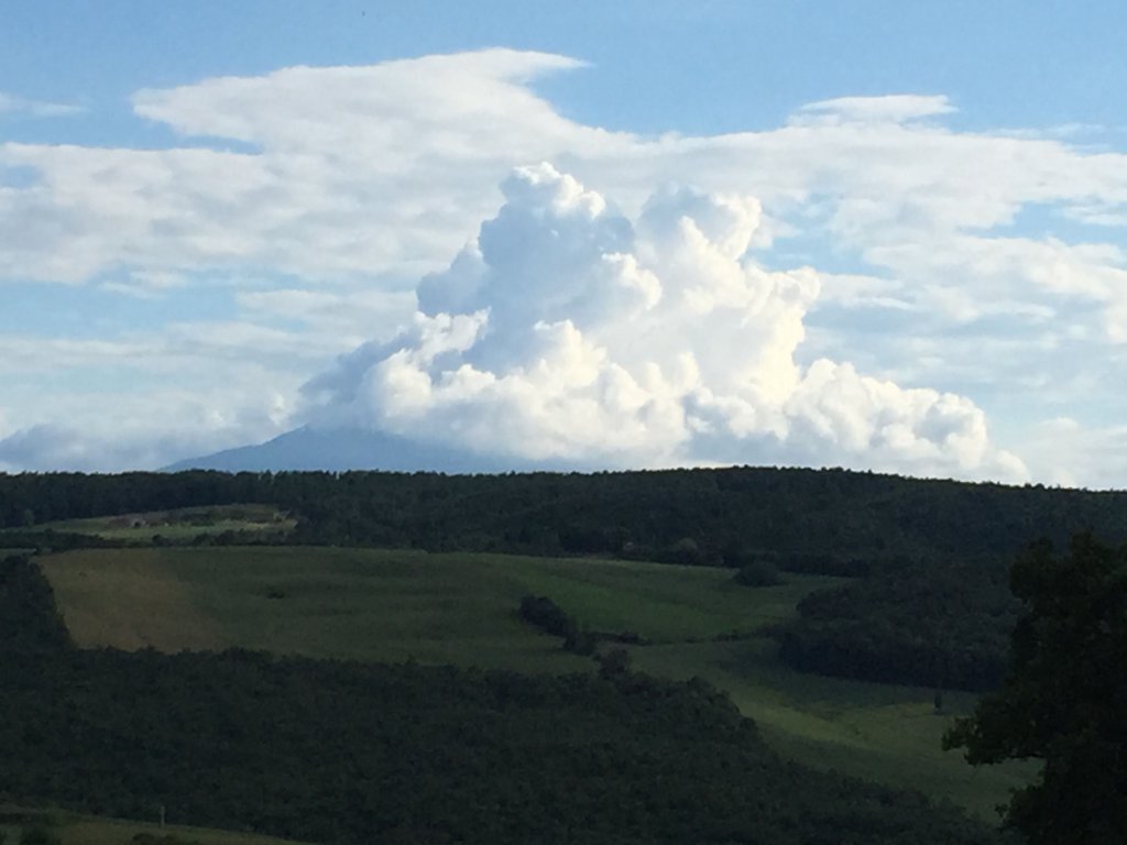 Thunderhead over Mt. Amiata