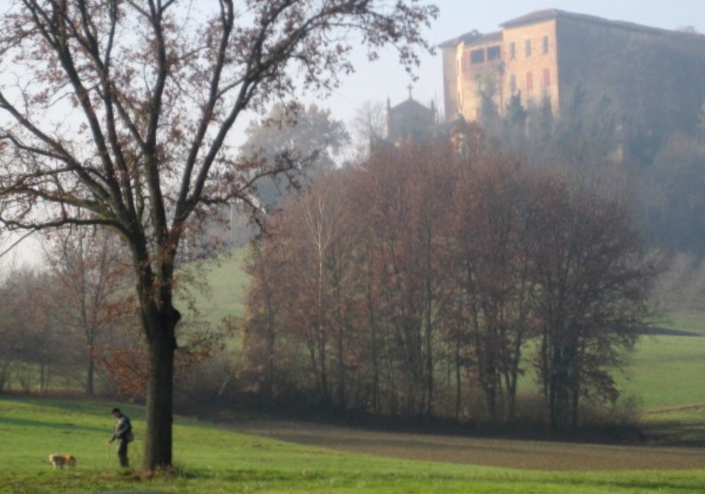 Truffle hunters, Castello di Frinco (Monferrato)