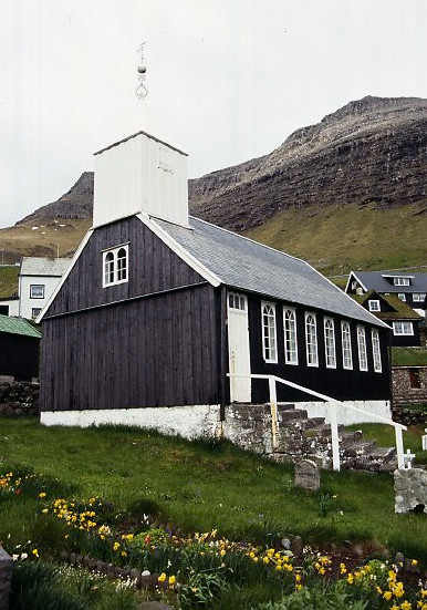 V6 Bøur Church