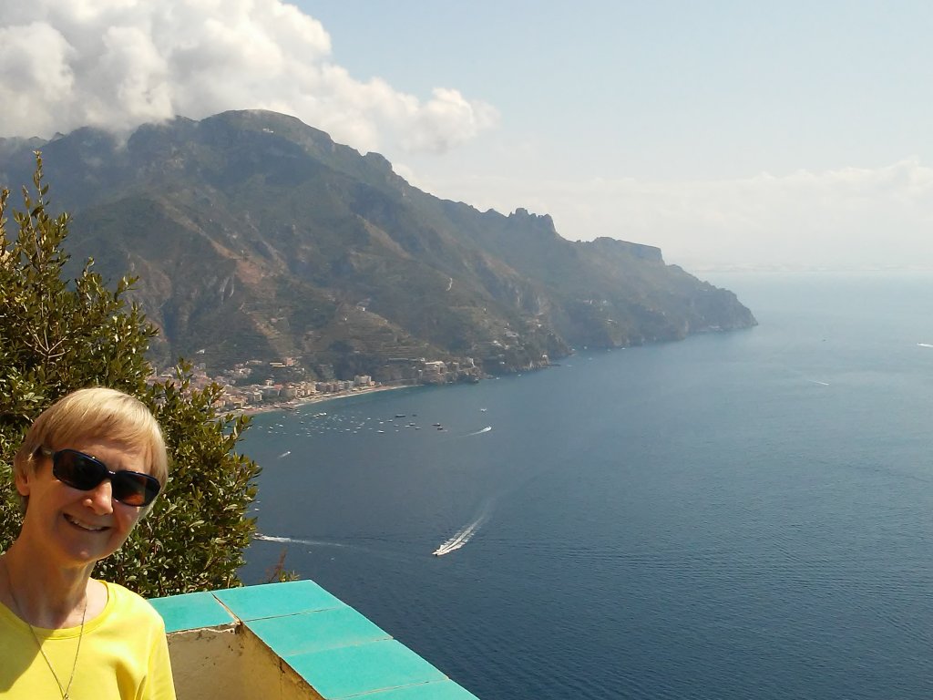 view from the Terrace of Infinity in the Villa Cimbrone garden