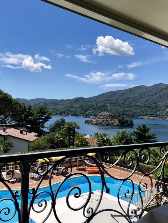 View of Isola San Giulio