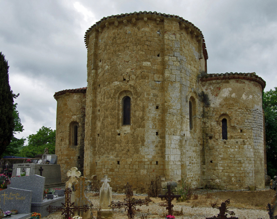 Villeneuve-du-Latour, church
