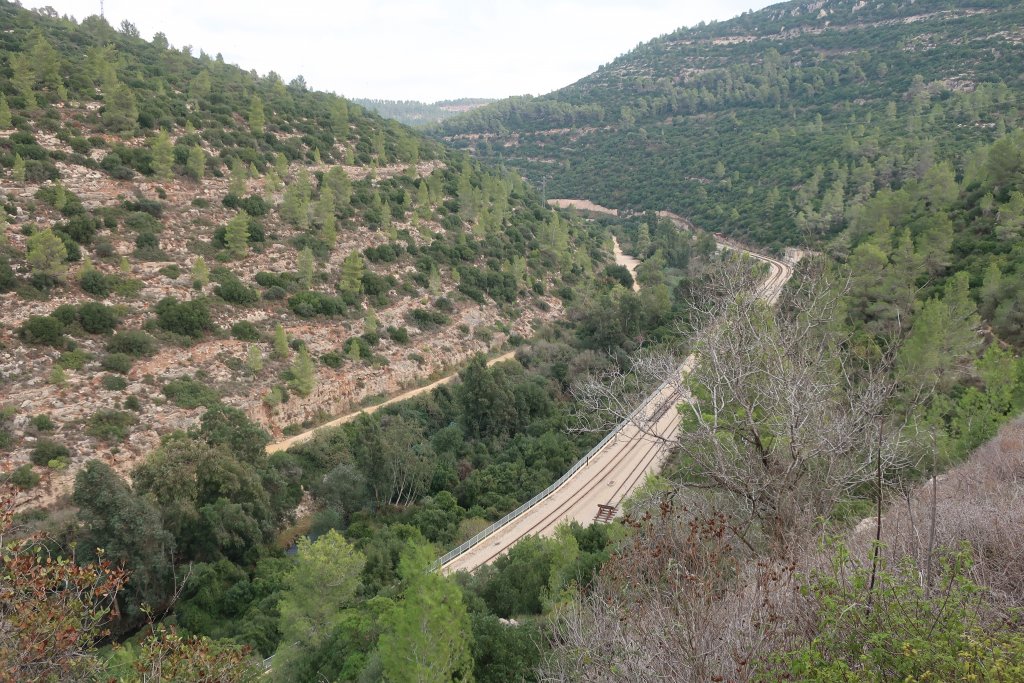 Wadi Ktalav Hike