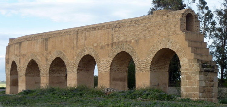 Zaghouan-Carthage aqueduct near Oudna