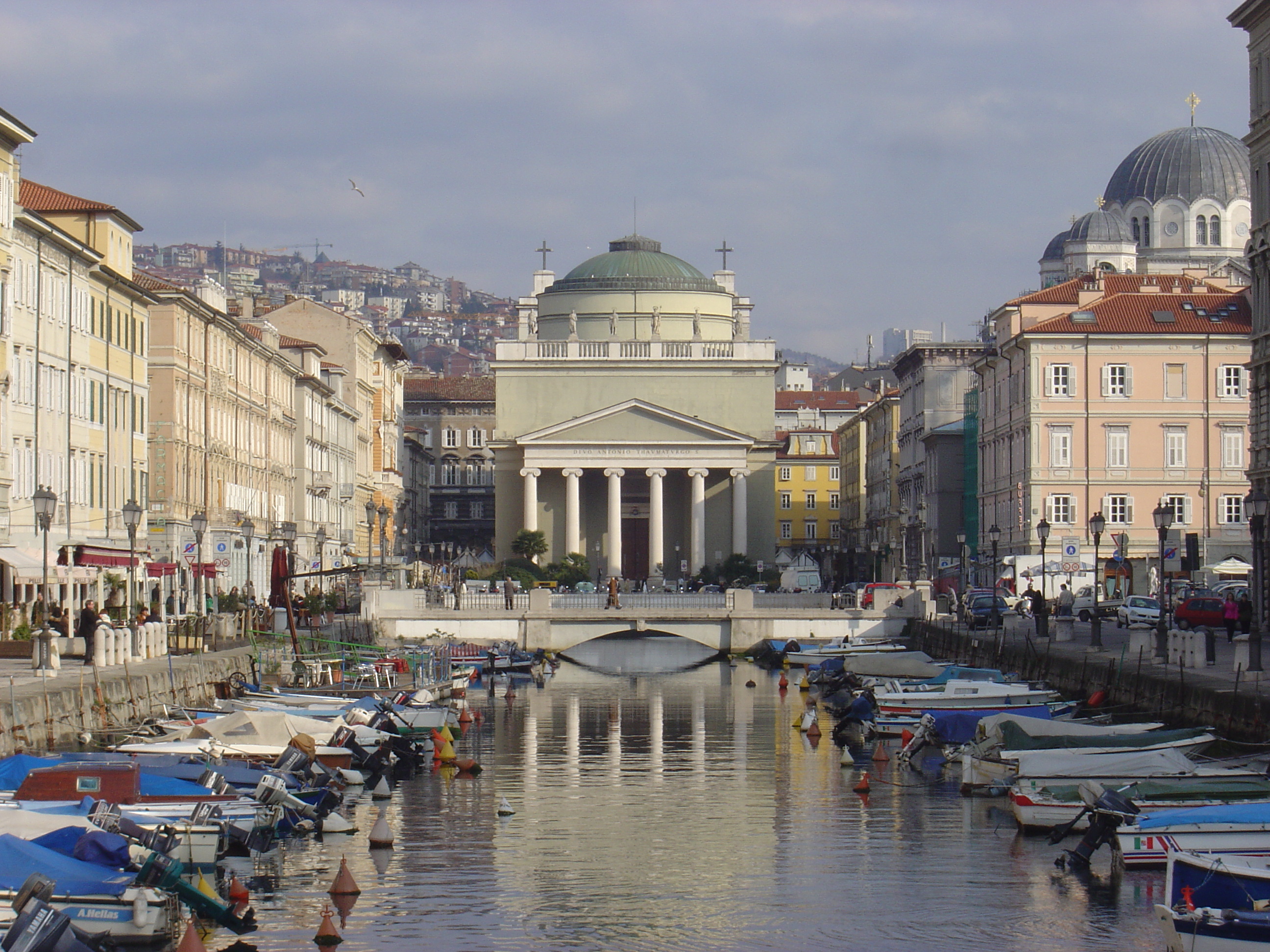 Trieste_Canal_Grande_1.JPG